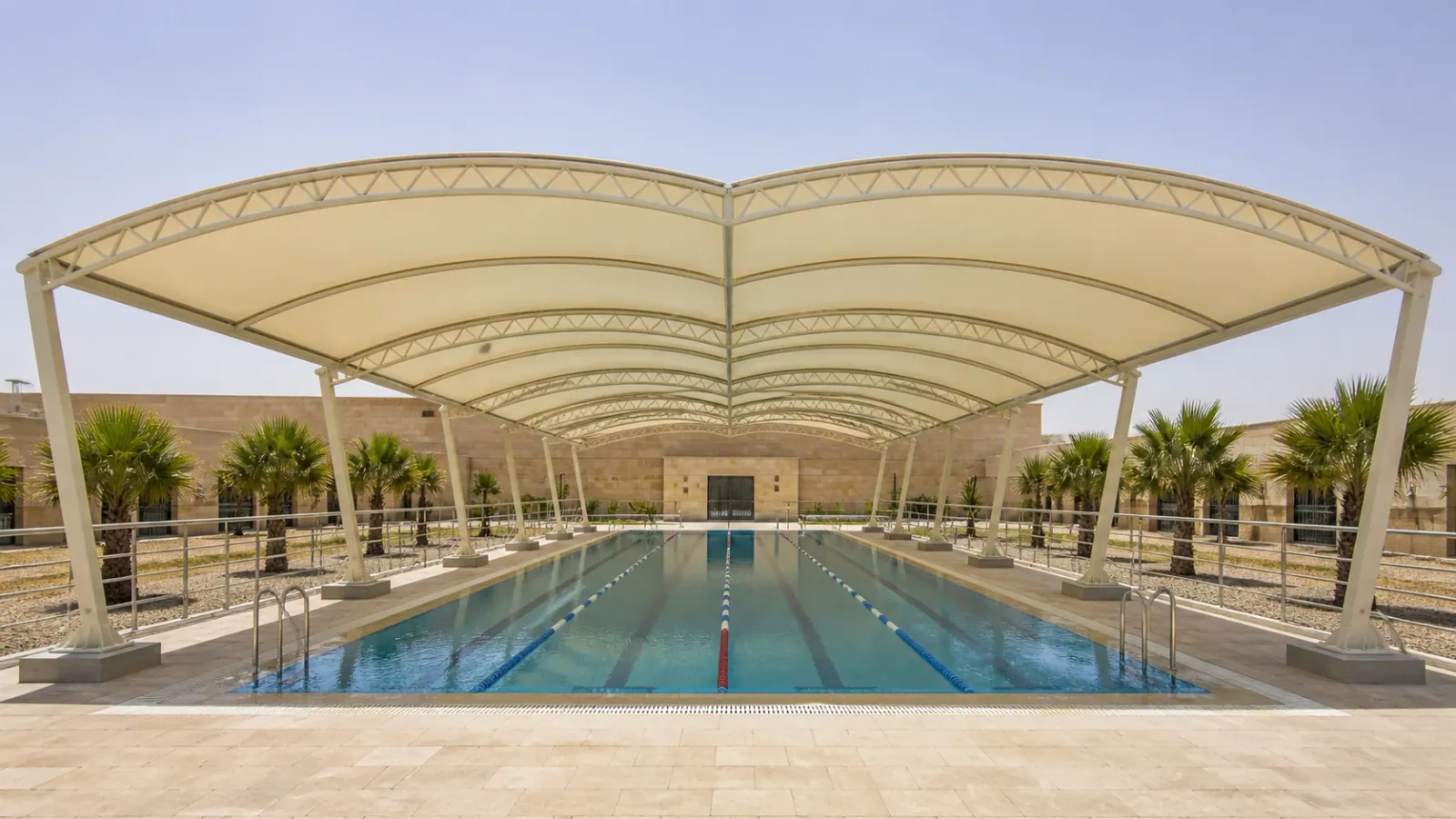 Canopy above a swimming pool in the pool-shade service gallery